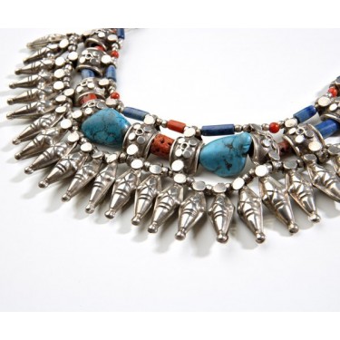 Gargantilla de plata Étnica