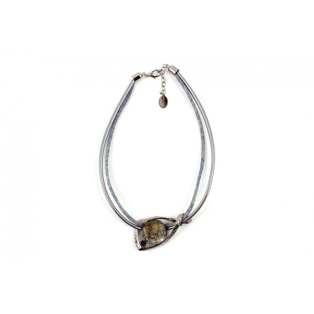 Gargantilla cuero y resina