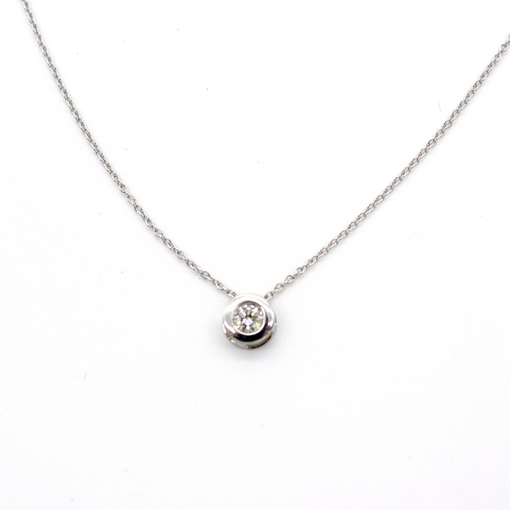 Cadena forzada oro blanco 18 kt. con colgante chatón y brillante